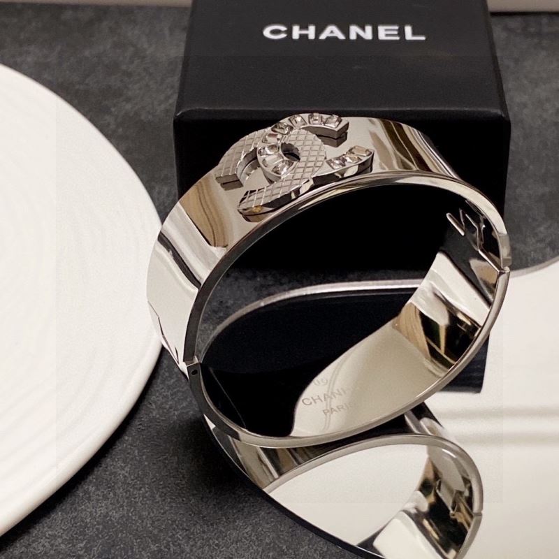 Ch*el bracelets